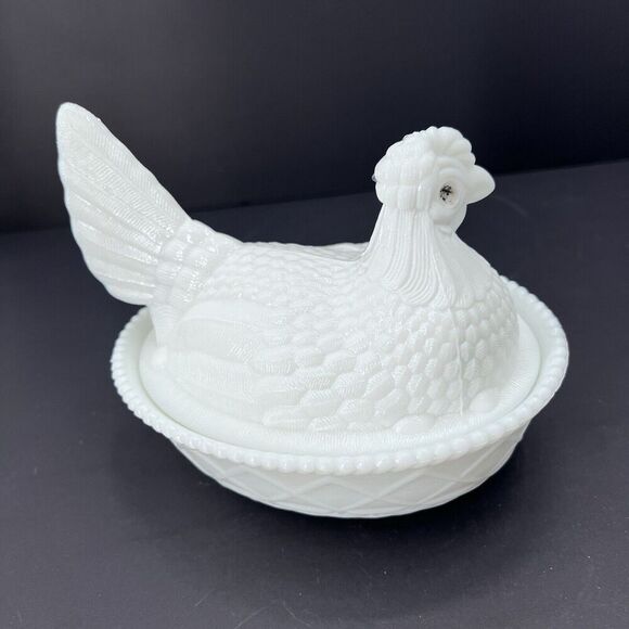 Antique Milk Glass Large Nesting Chicken Hen on Basket Covered Dish - Picture 5 of 12